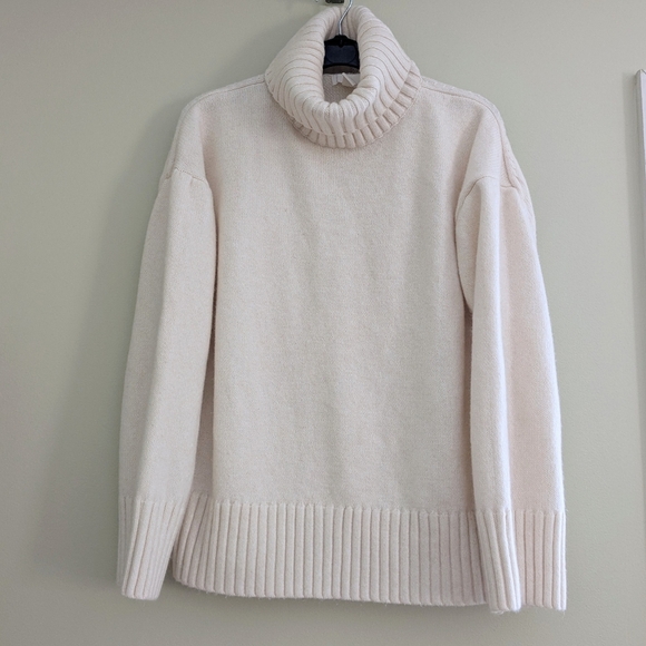 Not Available - Picture 1 of 8